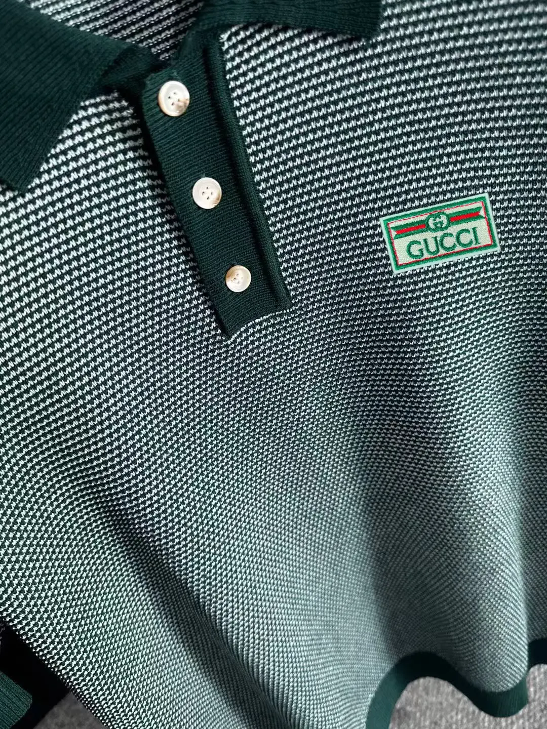 Contrast-Collar Striped Knit Polo Shirt D20015252 — view 8