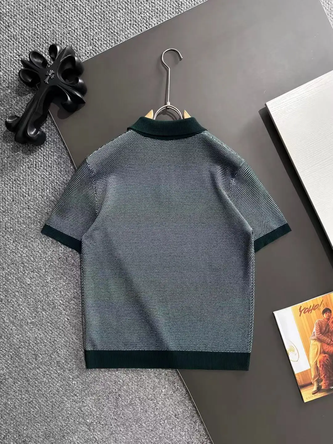Contrast-Collar Striped Knit Polo Shirt D20015252 — view 9