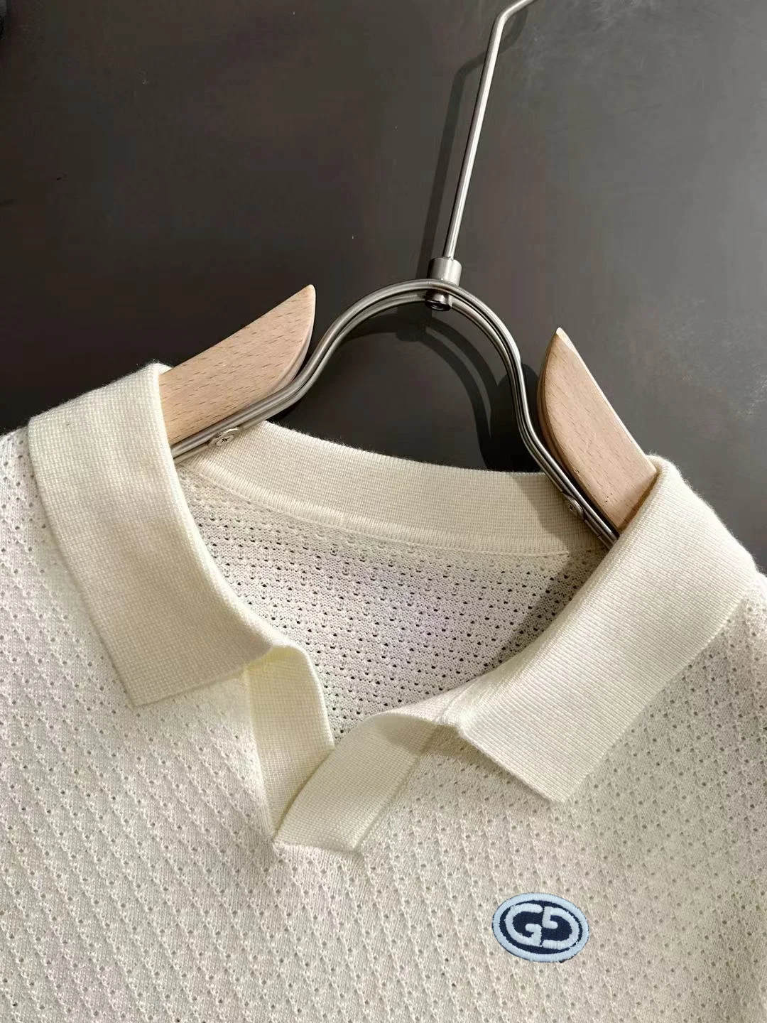 Textured Knit V-Neck Polo Shirt D20015186 — view 3