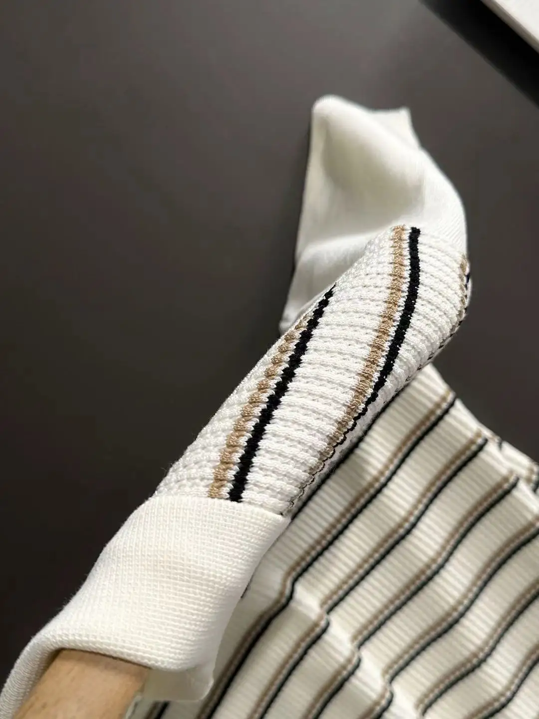 Striped Knit V-Neck Polo Shirt D20015262 — view 4