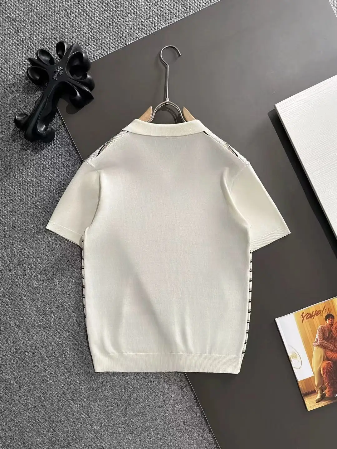 Striped Knit V-Neck Polo Shirt D20015262 — view 9