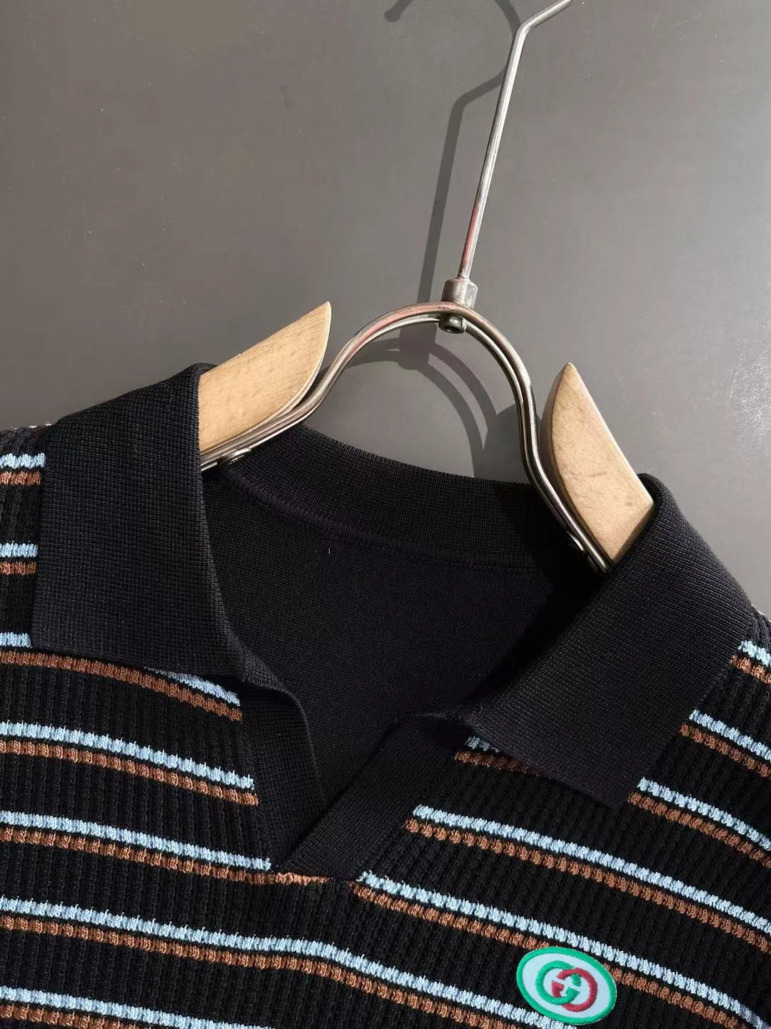 Striped Knit V-Neck Polo Shirt D20015263 — view 3
