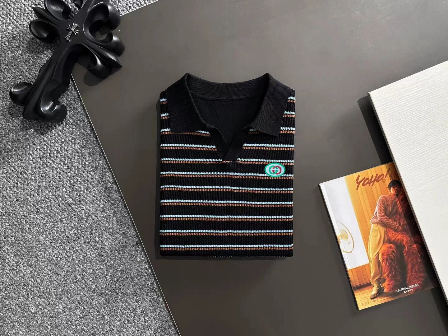 Striped Knit V-Neck Polo Shirt D20015263 — view 8