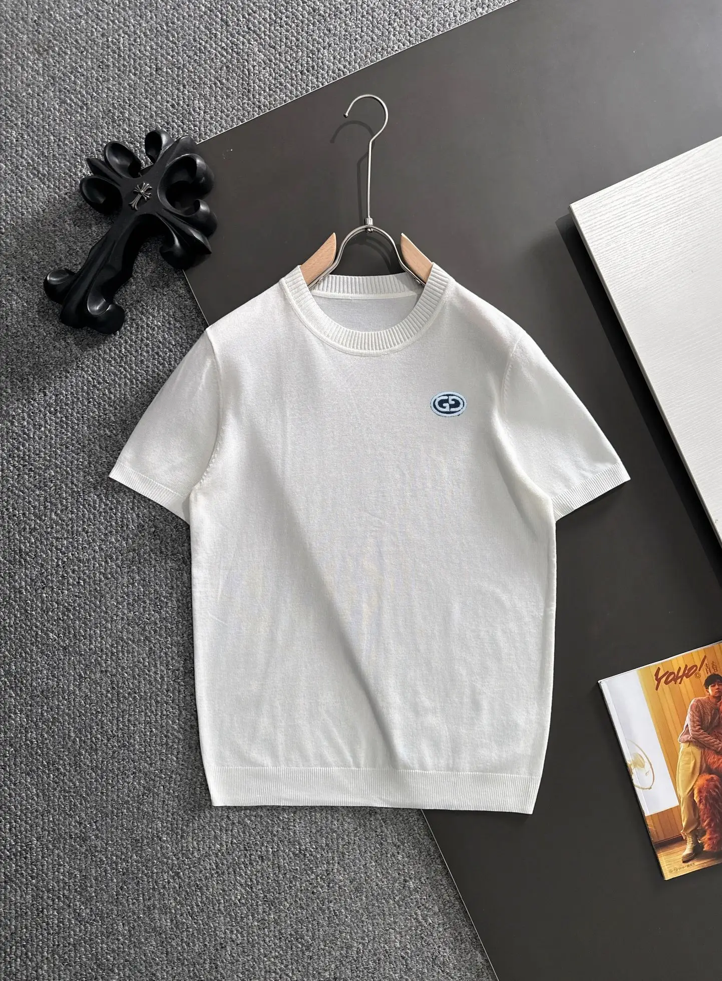 Logo-Embroidered Fine-Knit T-Shirt D20015208
