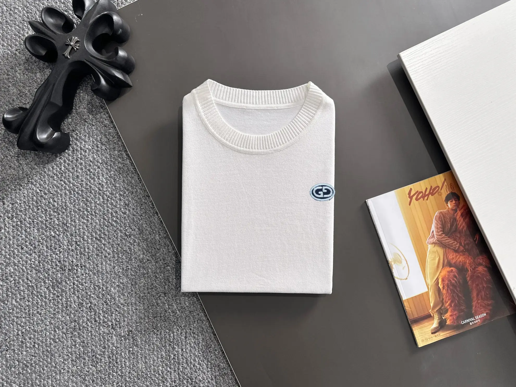 Logo-Embroidered Fine-Knit T-Shirt D20015208 — view 8