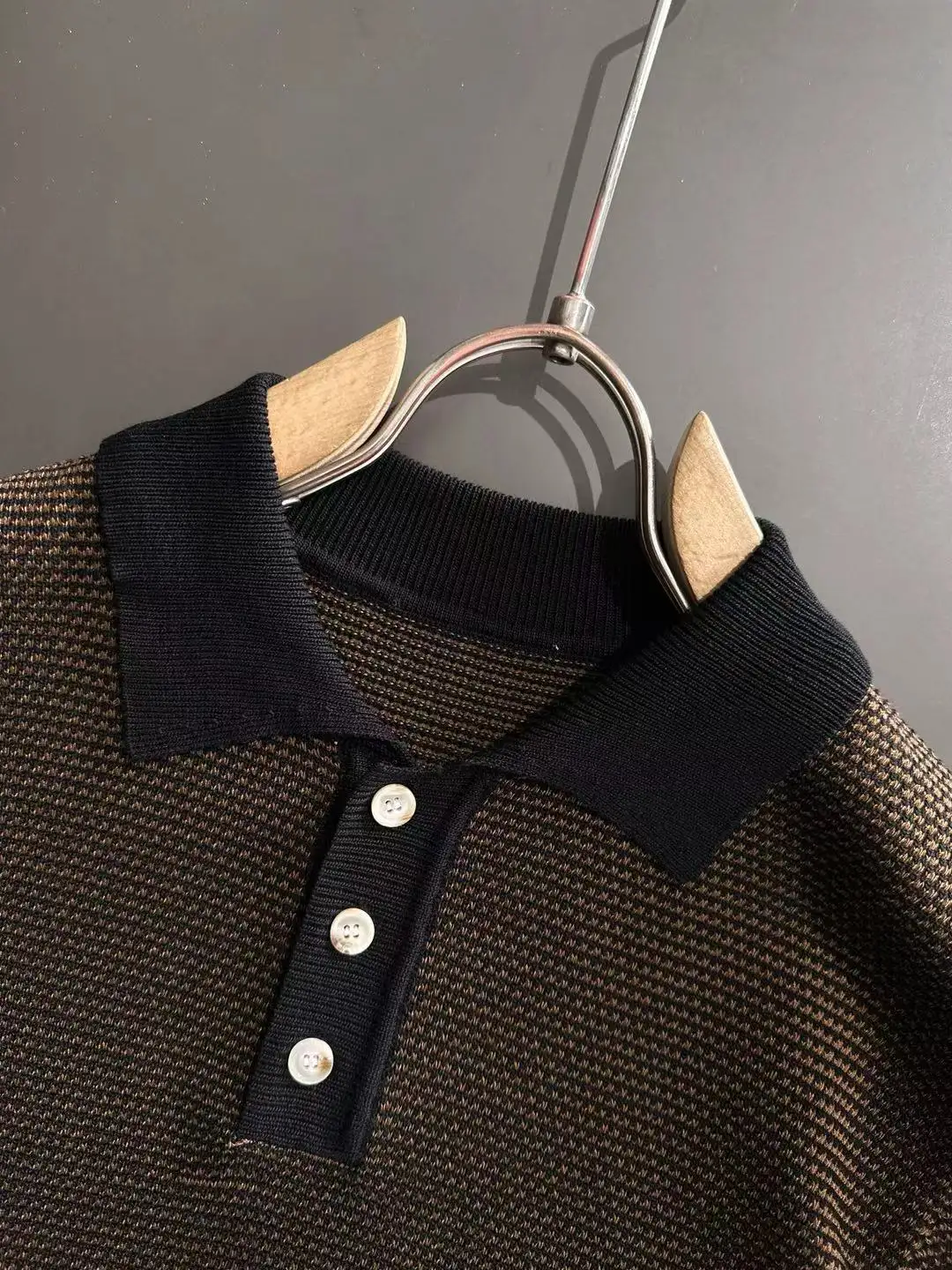 Textured Knit Striped Polo Shirt D20015268 — view 3