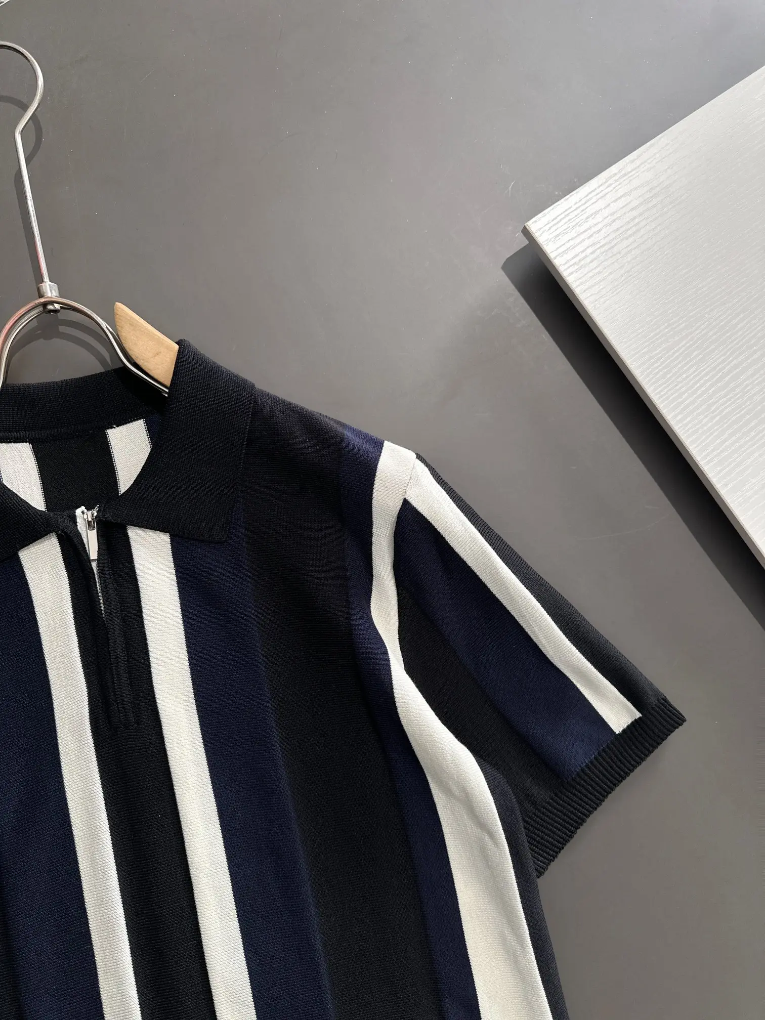 Striped Knit Half-Zip Polo Shirt D20015265 — view 2