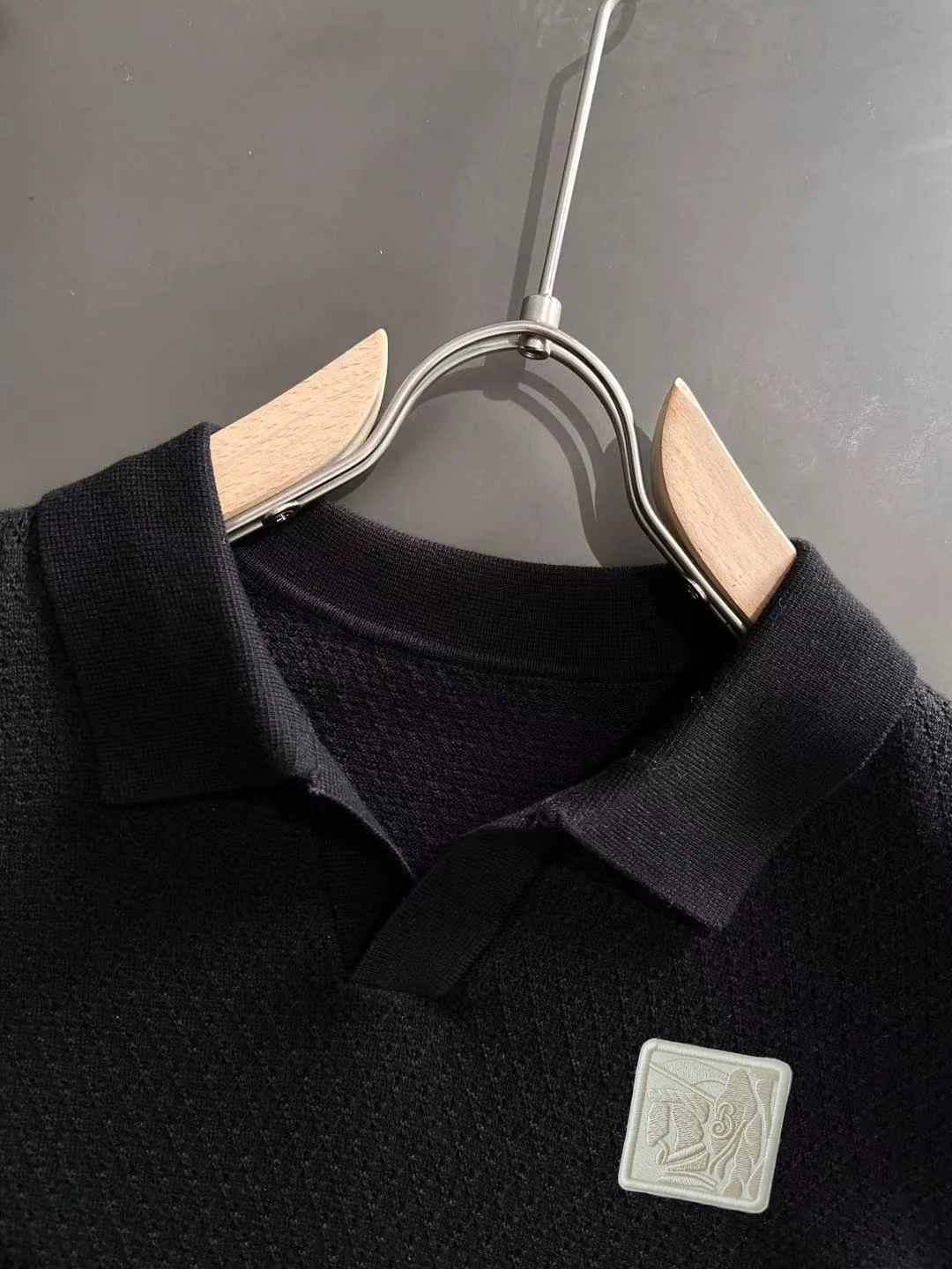 Textured Knit V-Neck Polo Shirt D20015258 — view 3