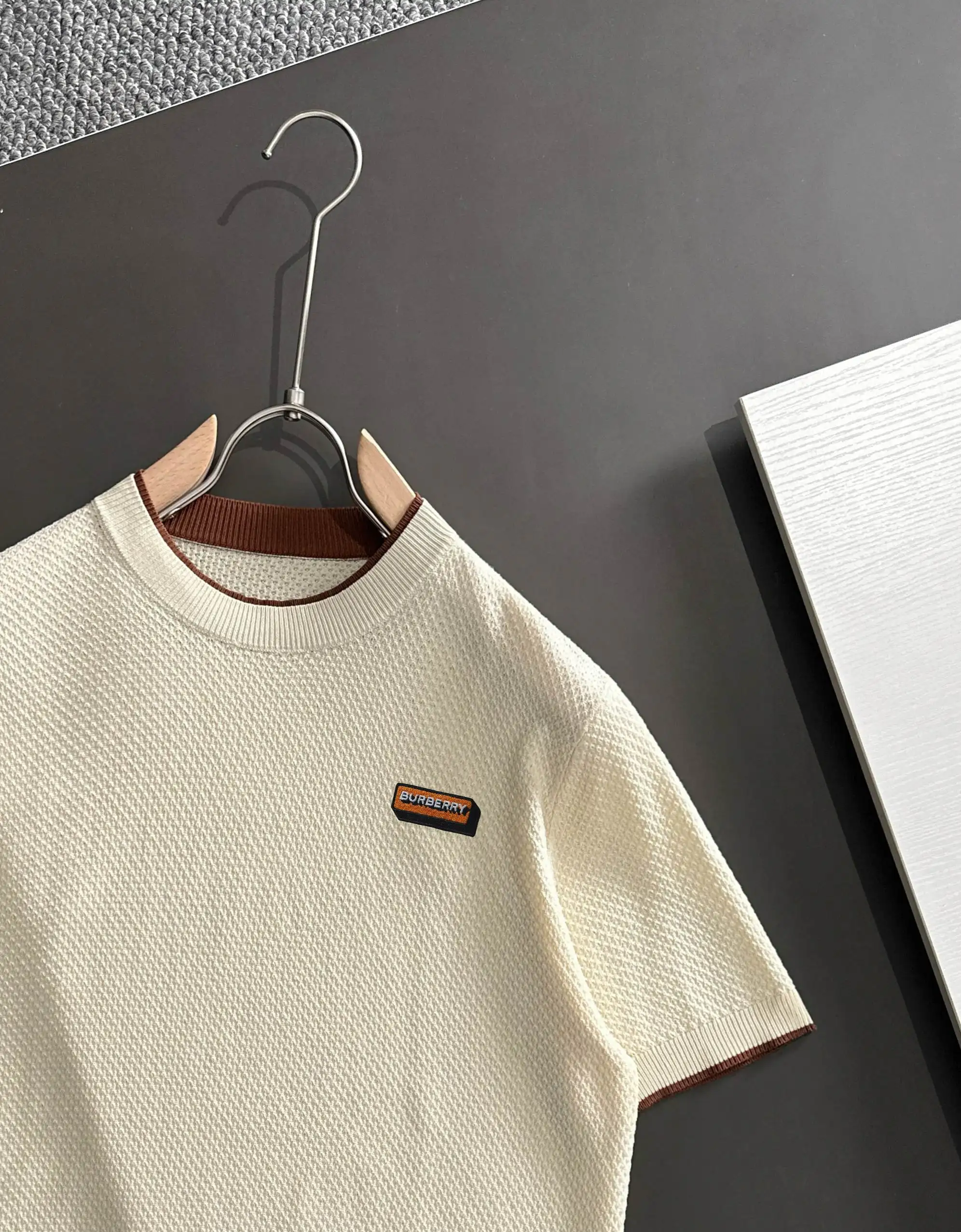 Textured Knit Layered-Effect T-Shirt D20015209 — view 3