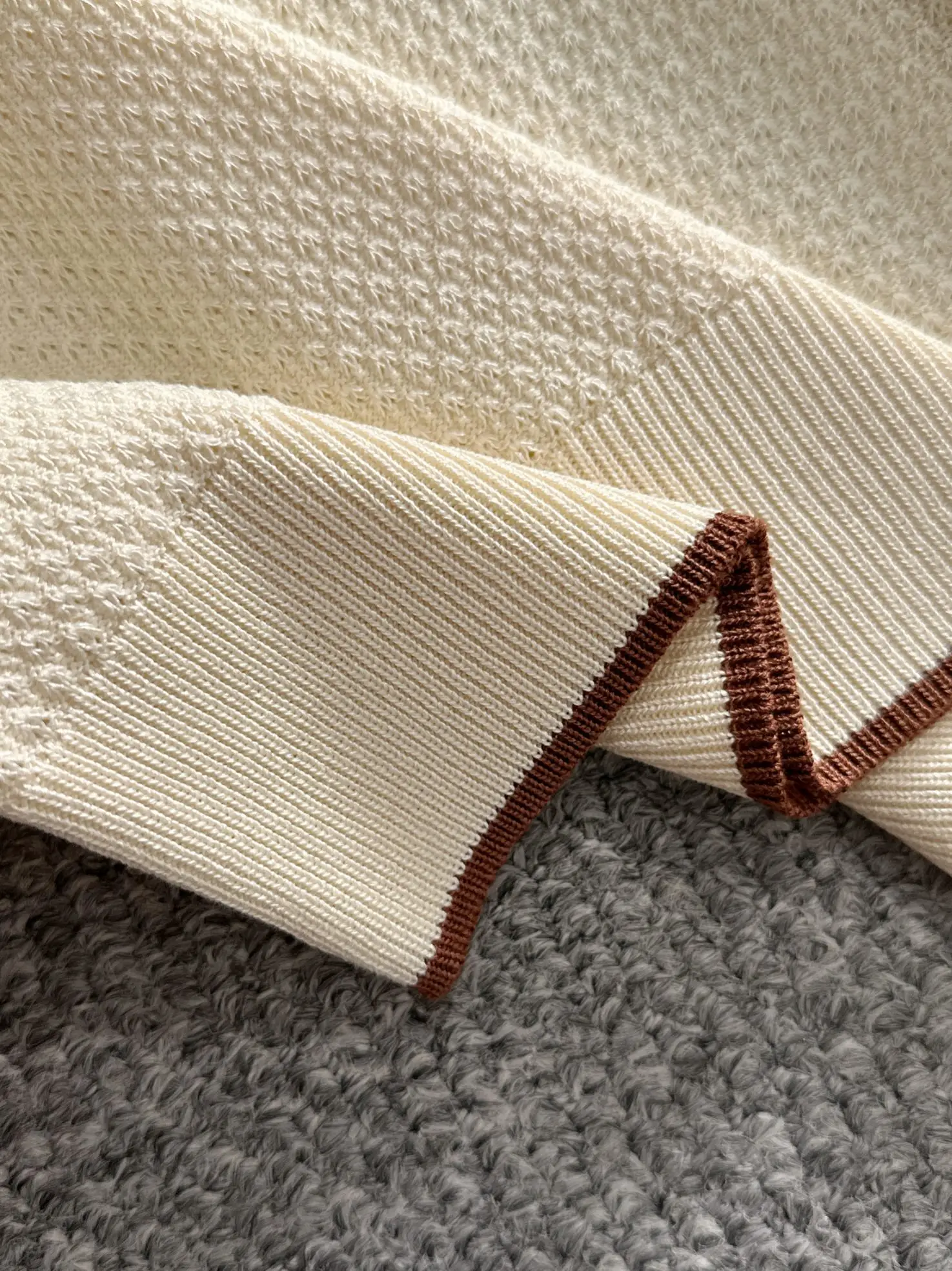 Textured Knit Layered-Effect T-Shirt D20015209 — view 6