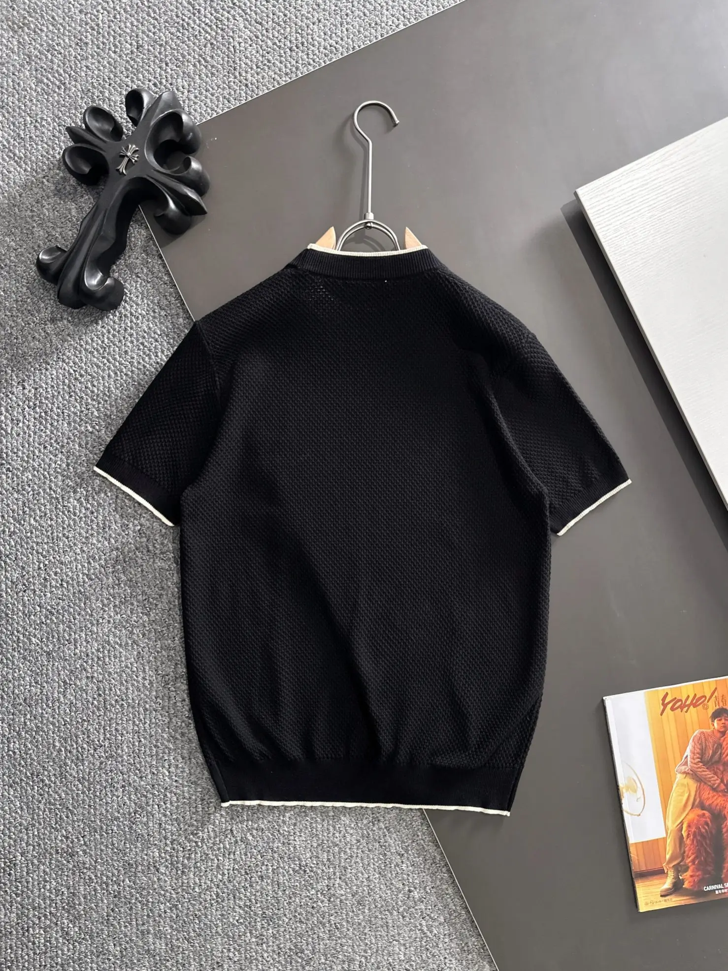 Contrast-Trim Waffle-Knit T-Shirt D20015210 — view 9