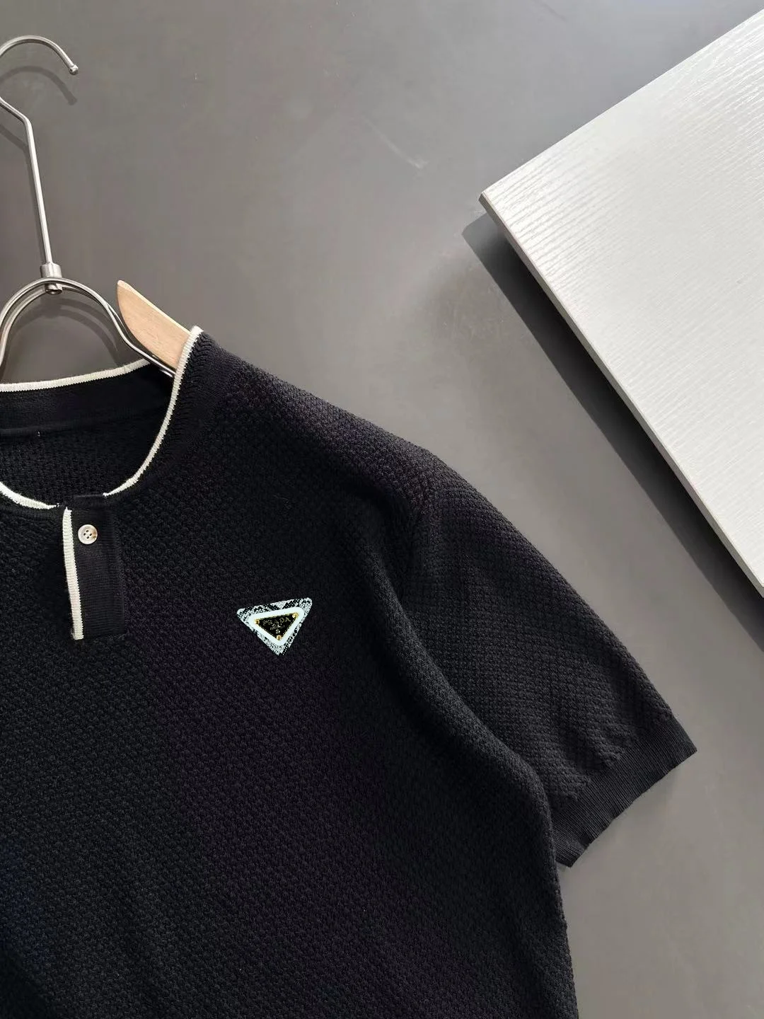 Half-Zip Knit Henley T-Shirt D20015330 — view 2