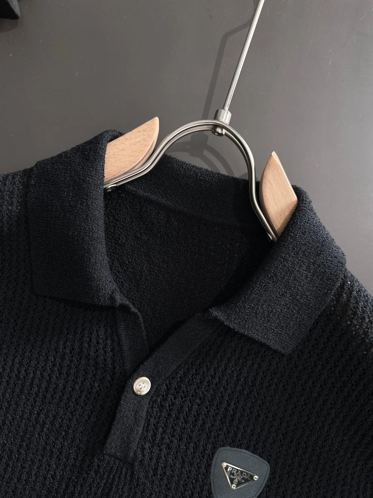 Open-Knit Short-Sleeved Polo Shirt D20015211 — view 3