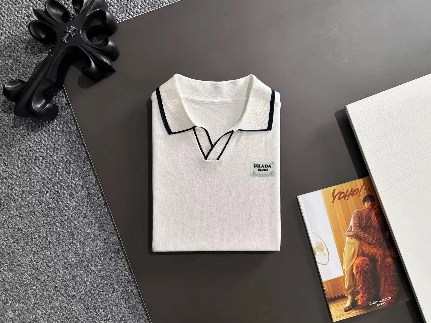 Contrast-Trim Knitted Polo Shirt D20015237 — view 8