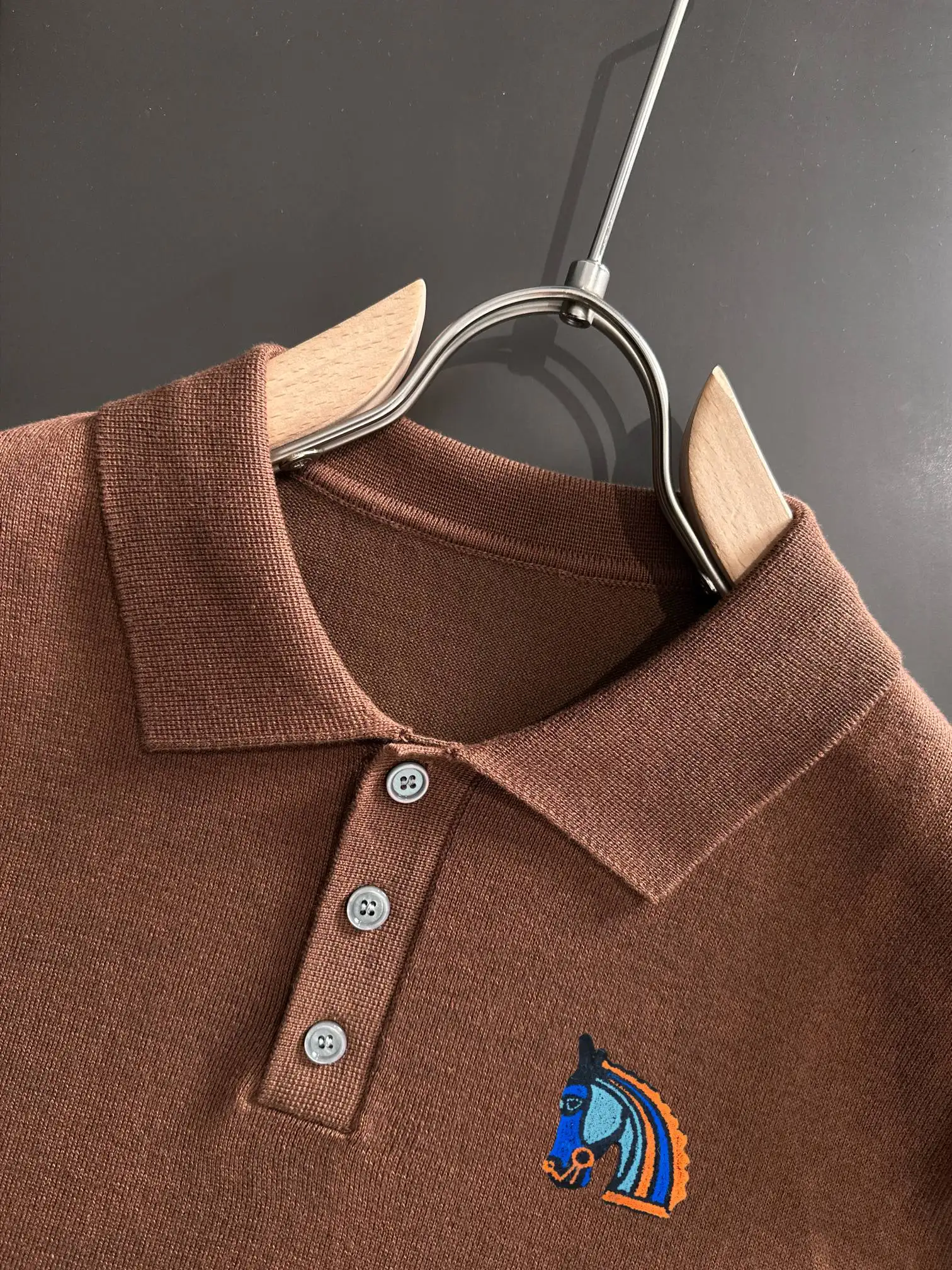 Contrast-Stitch Knit Polo Shirt D20015204 — view 3
