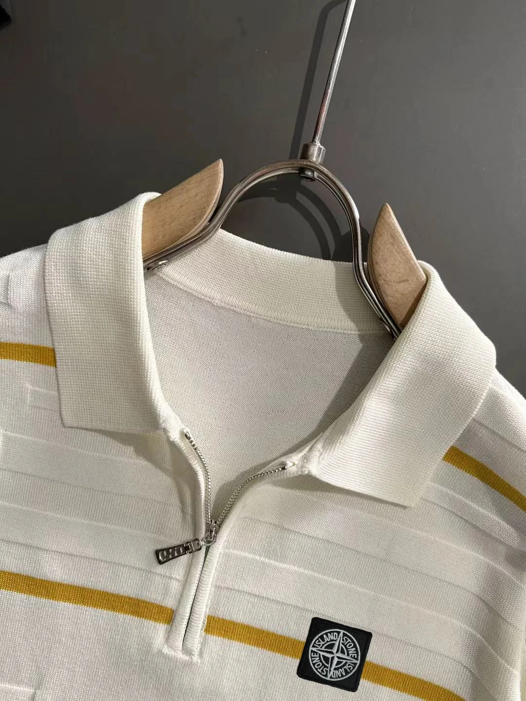 Striped Half-Zip Knit Polo Shirt D20015183 — view 3