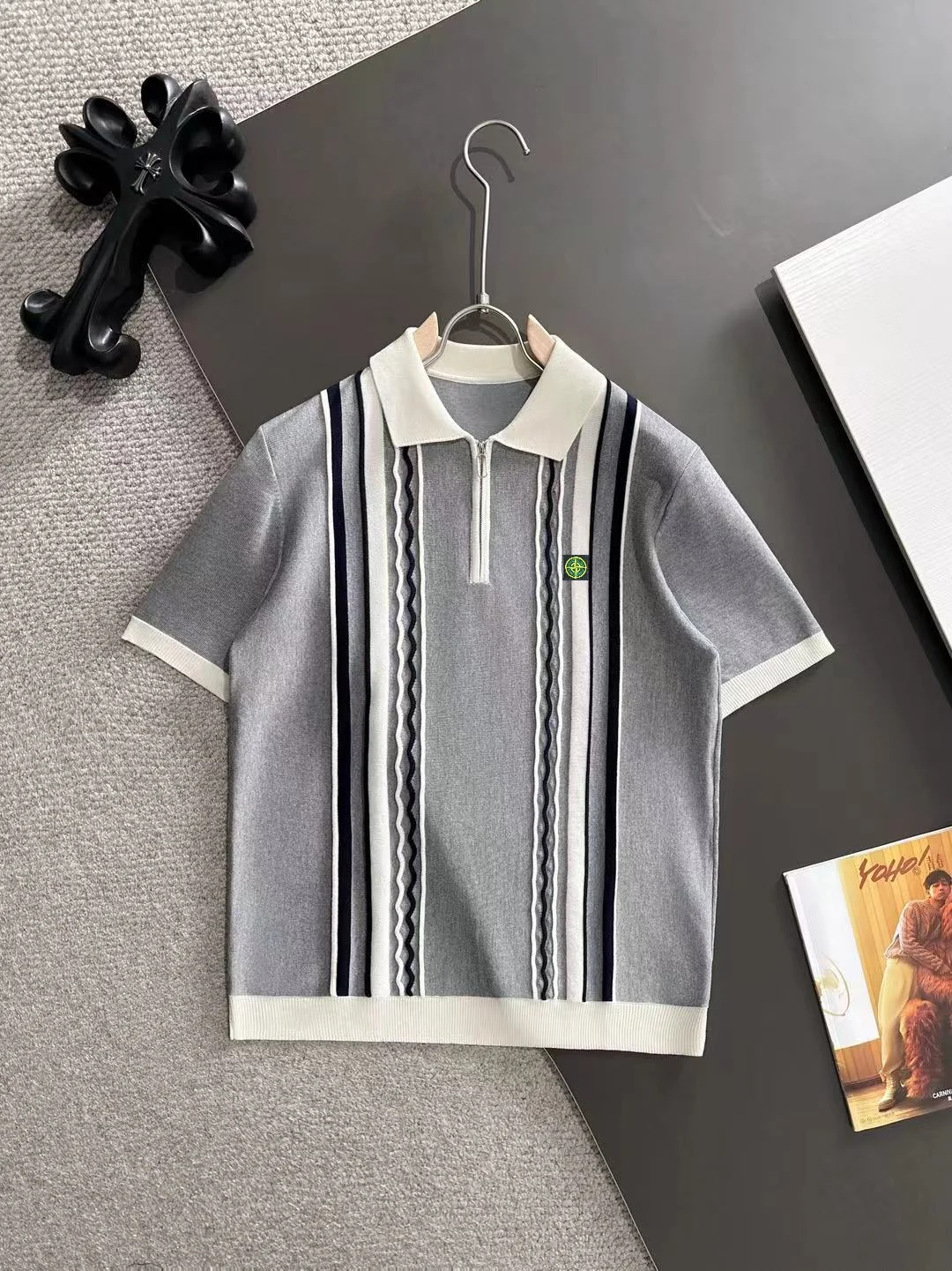 Striped Quarter-Zip Knit Polo Shirt D20015244