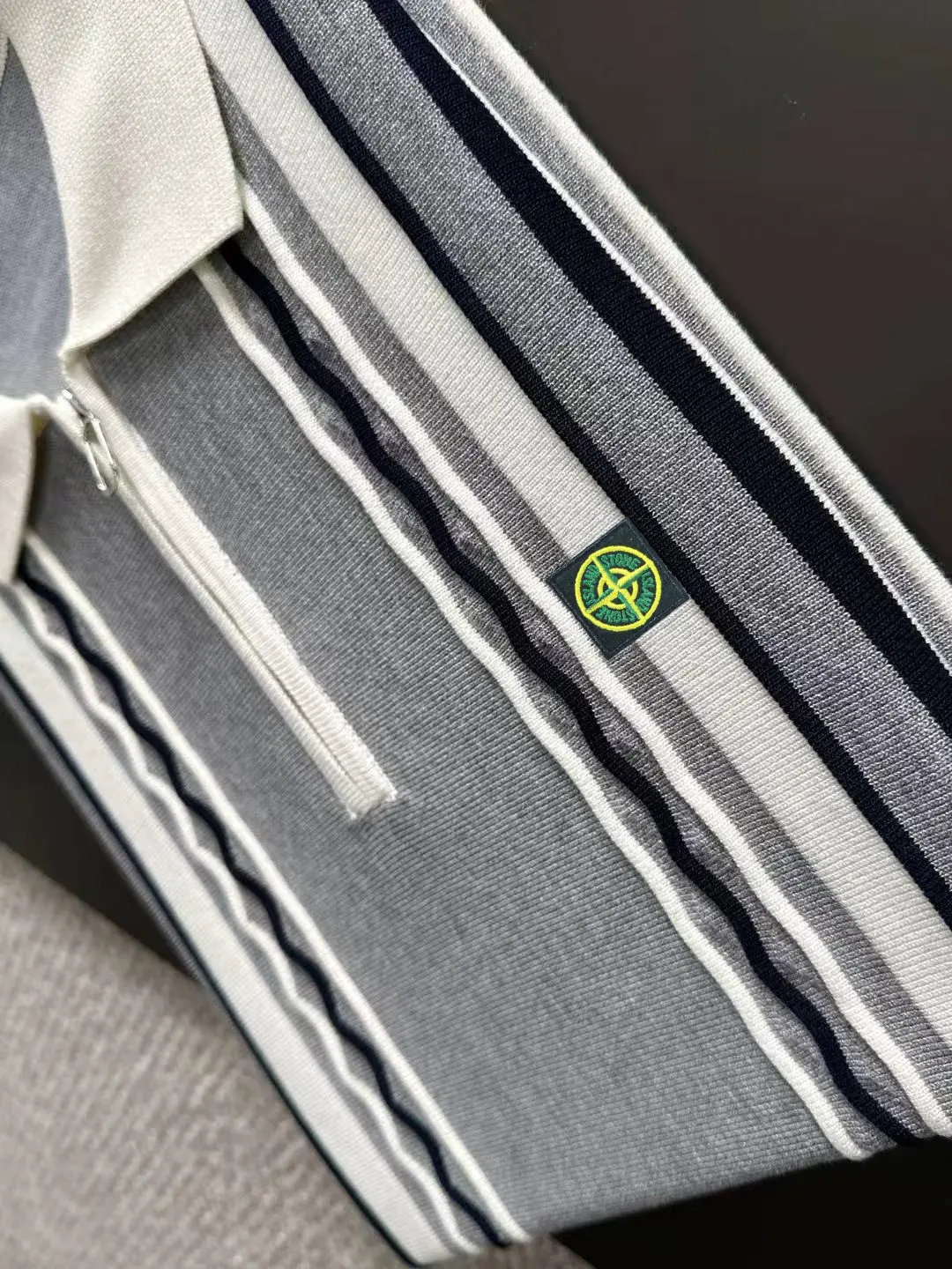 Striped Quarter-Zip Knit Polo Shirt D20015244 — view 7
