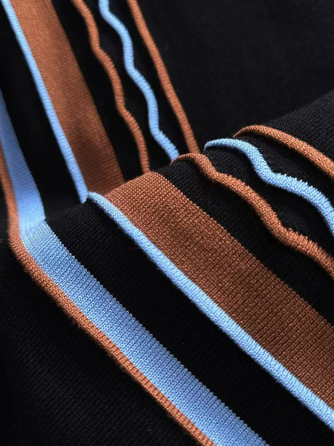 Striped Quarter-Zip Knit Polo Shirt D20015245 — view 6