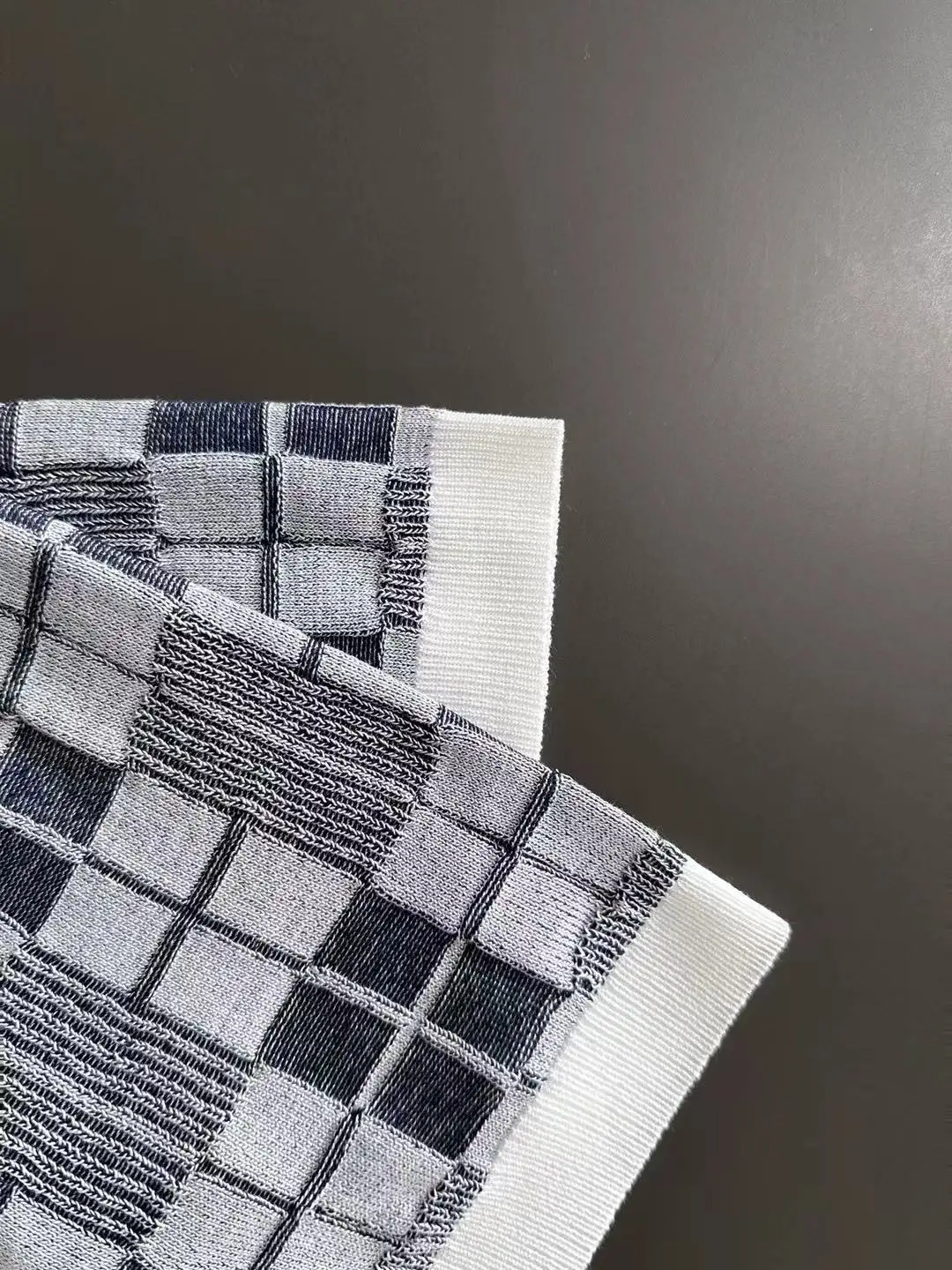 Checkered Jacquard Knit Half-Zip Polo Shirt D20015192 — view 5