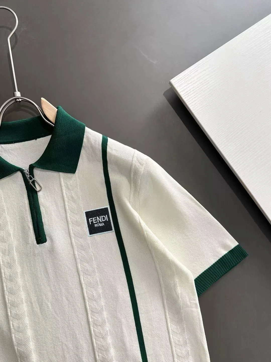Contrast-Trim Half-Zip Knit Polo Shirt D20015228 — view 2
