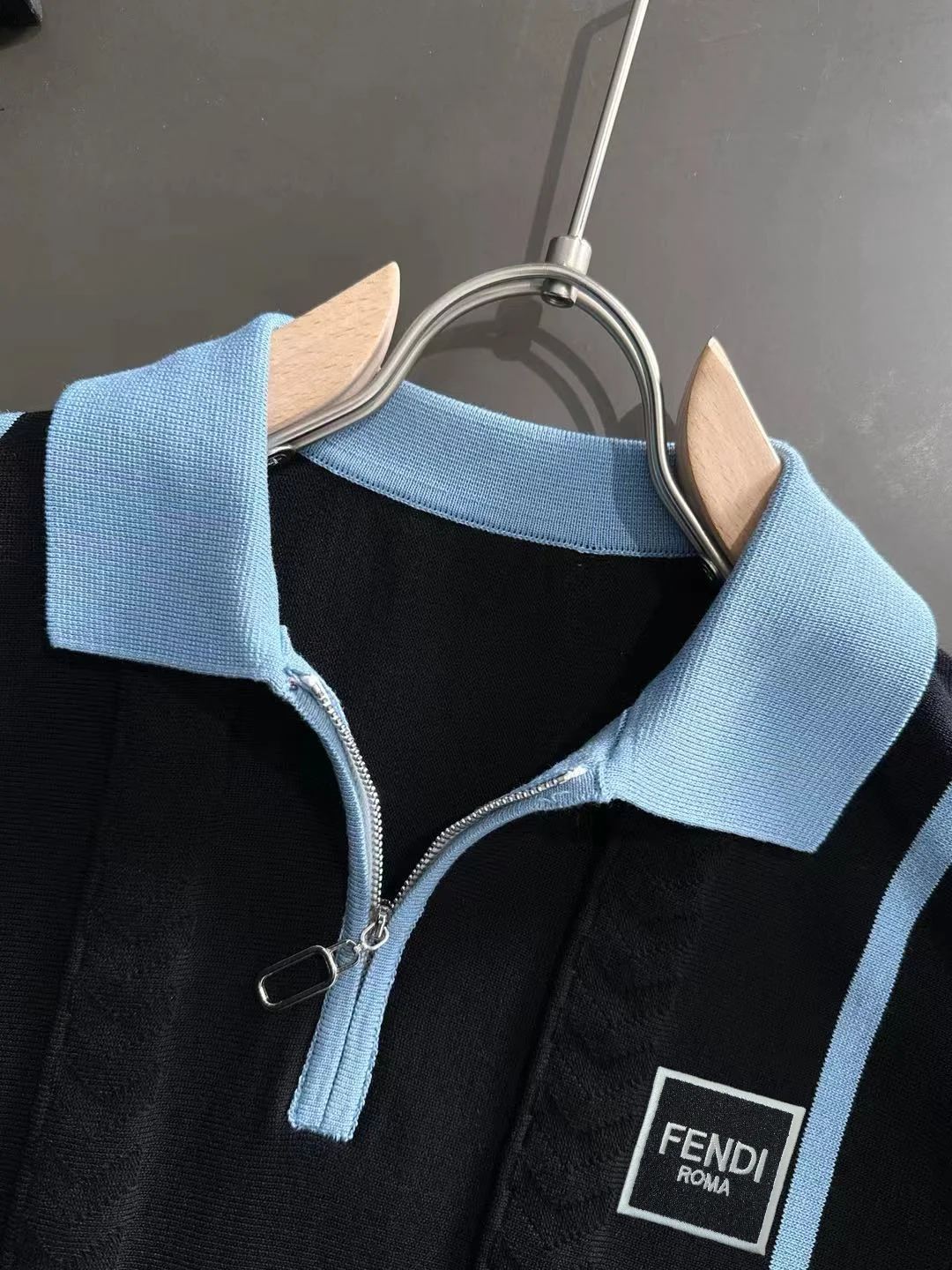 Contrast-Stripe Half-Zip Knit Polo Shirt D20015229 — view 3