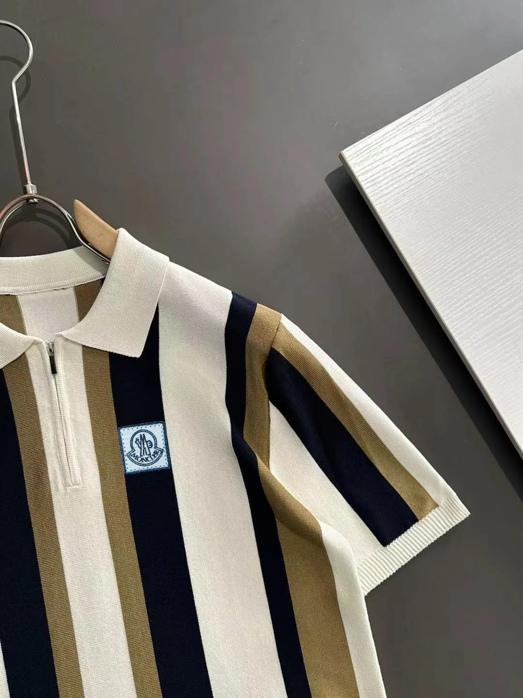 Striped Knit Half-Zip Polo Shirt D20015162 — view 2