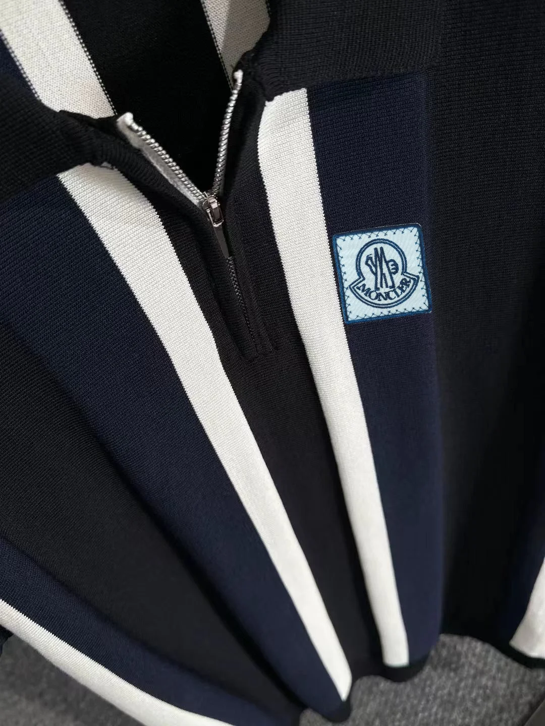Striped Knit Half-Zip Polo Shirt D20015161 — view 7