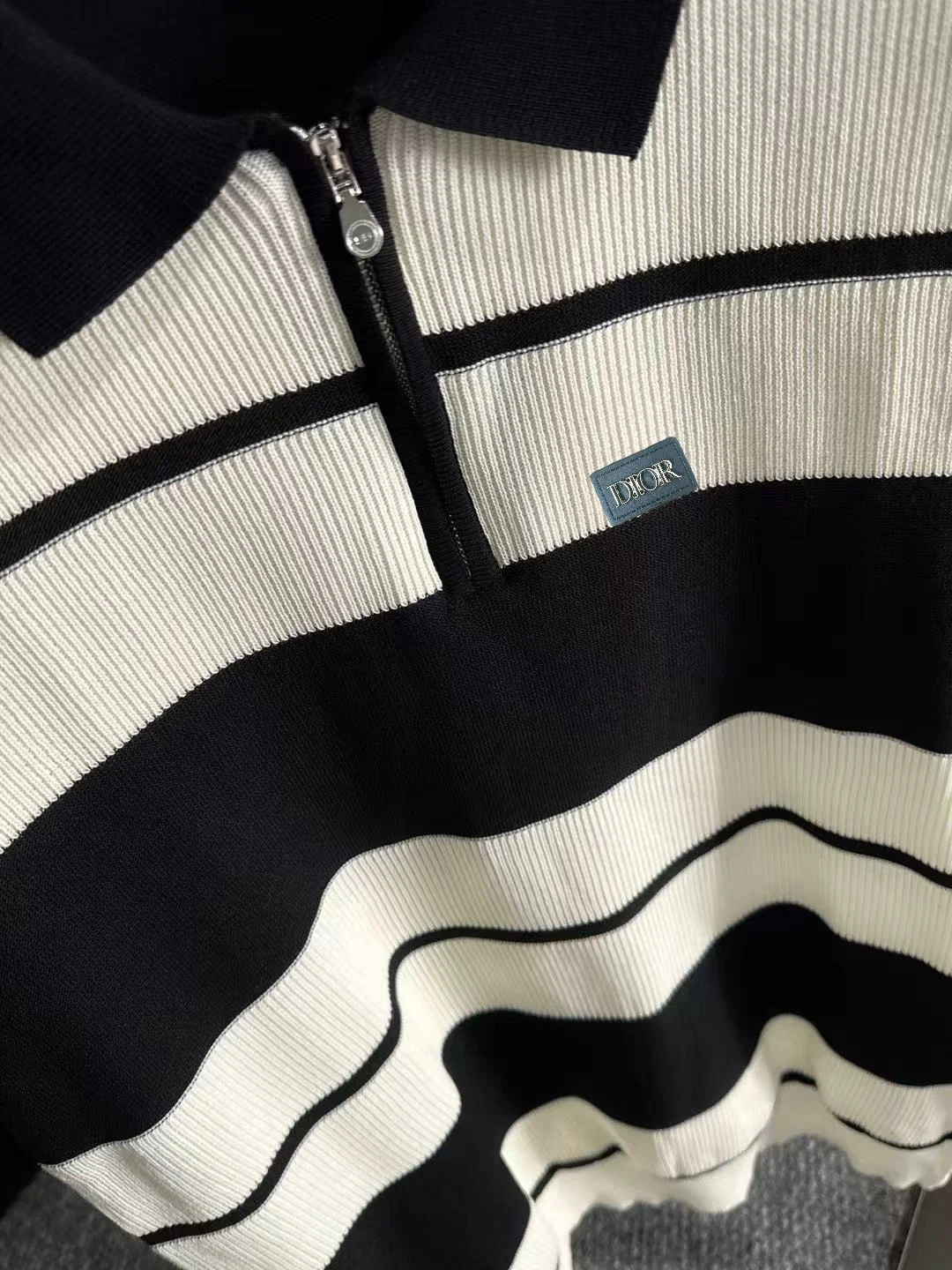 Striped Knit Half-Zip Polo Shirt D20015250 — view 7