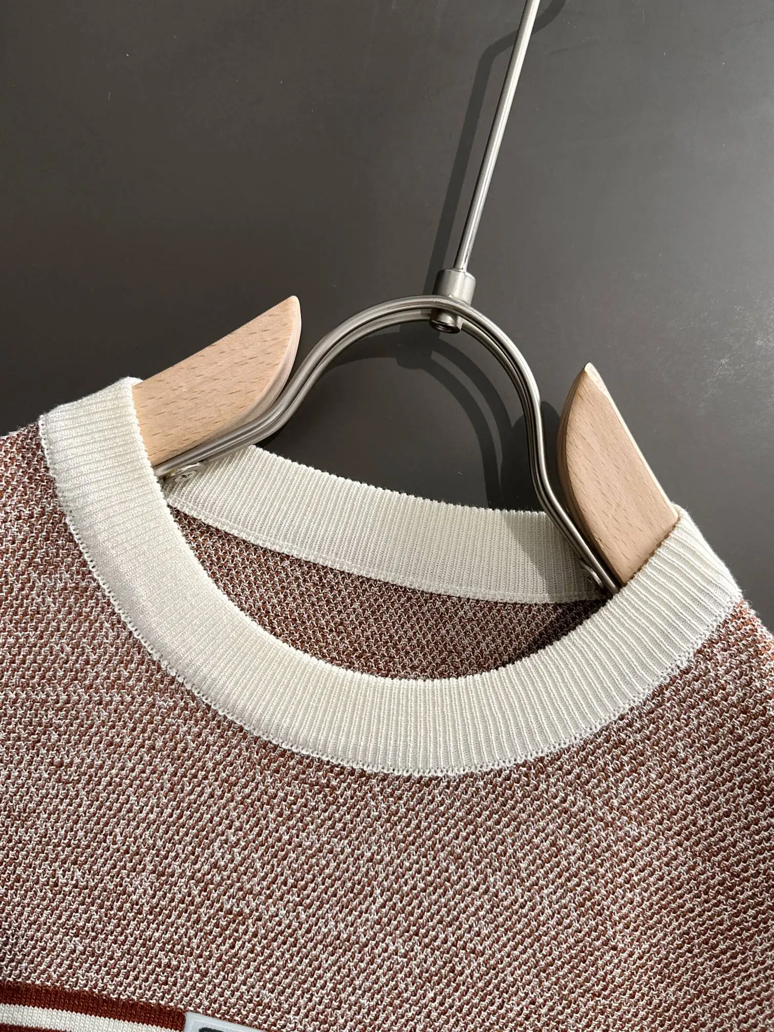 Striped Jacquard Knit T-Shirt D20015223 — view 3