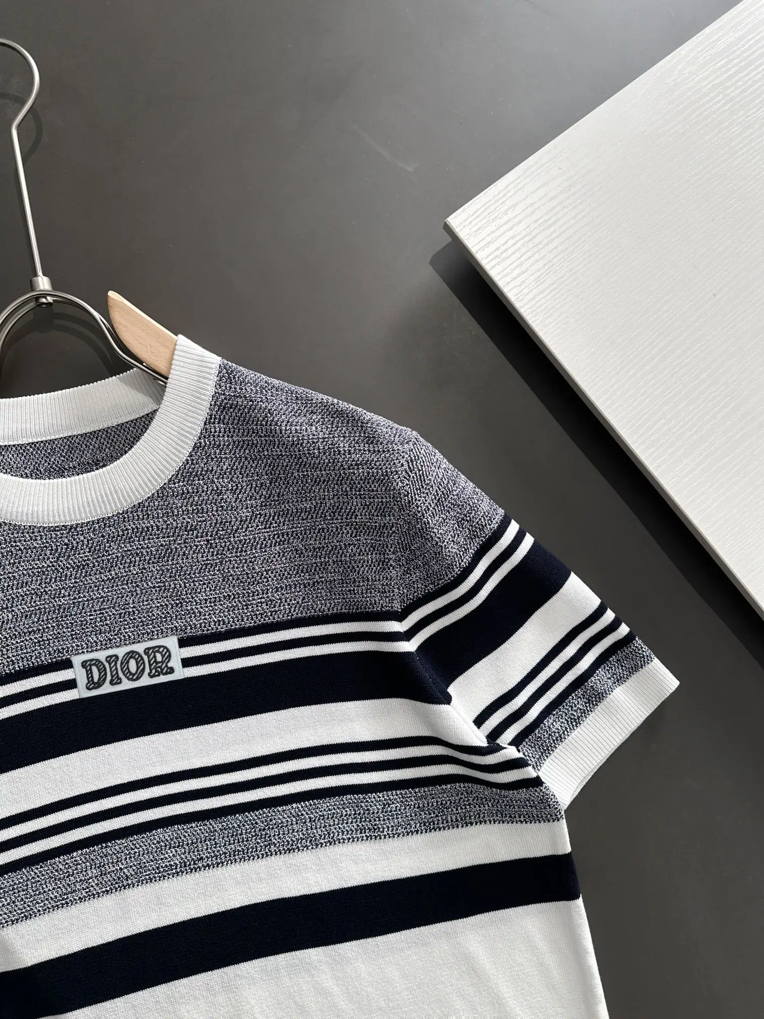 Striped Jacquard Knit T-Shirt D20015222 — view 2