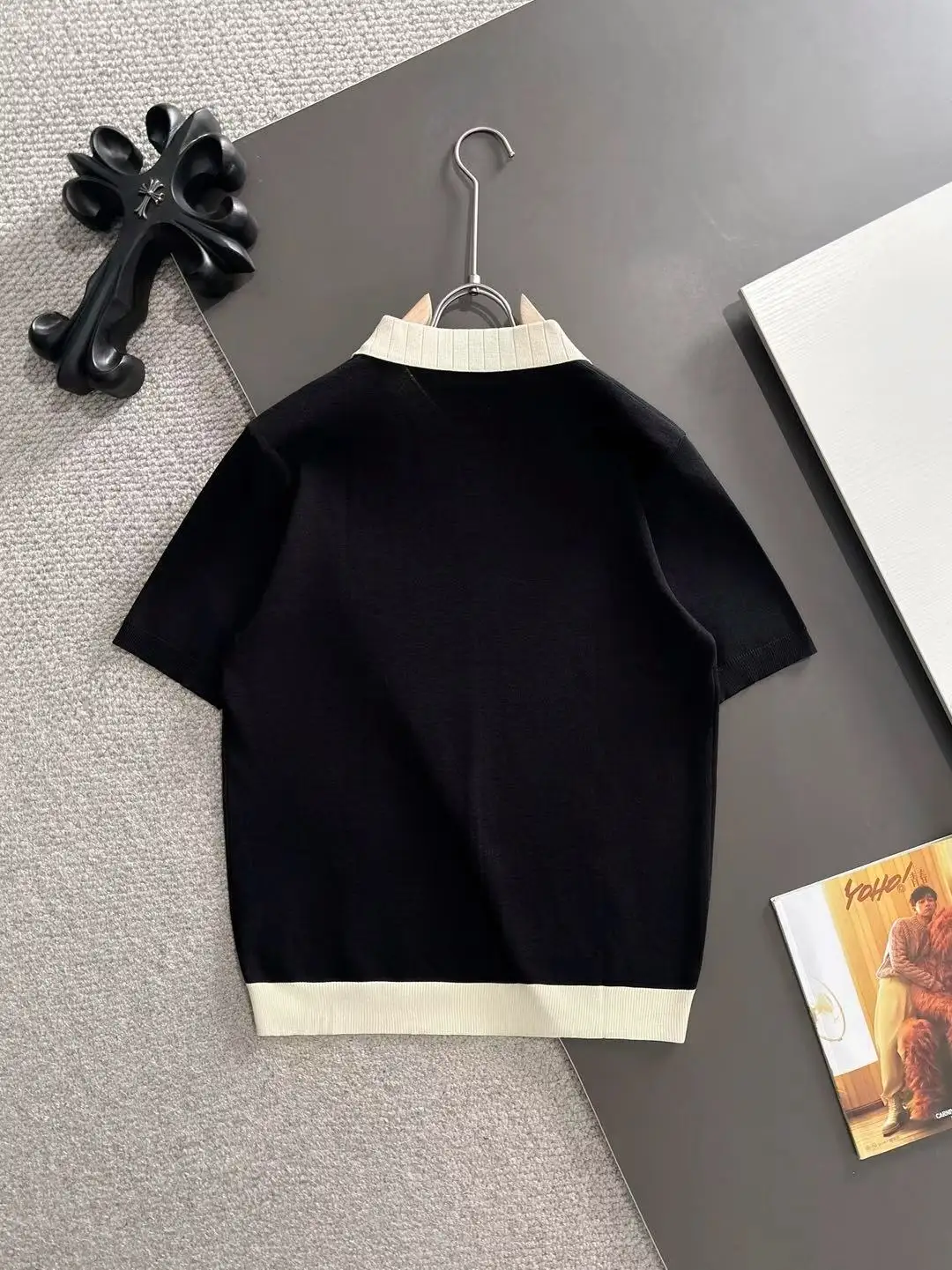 Contrast-Trim Knitted Polo Shirt D20015179 — view 9