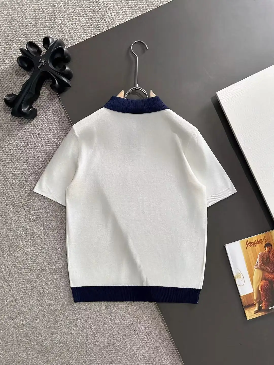 Contrast-Trim Knitted Polo Shirt D20015178 — view 9