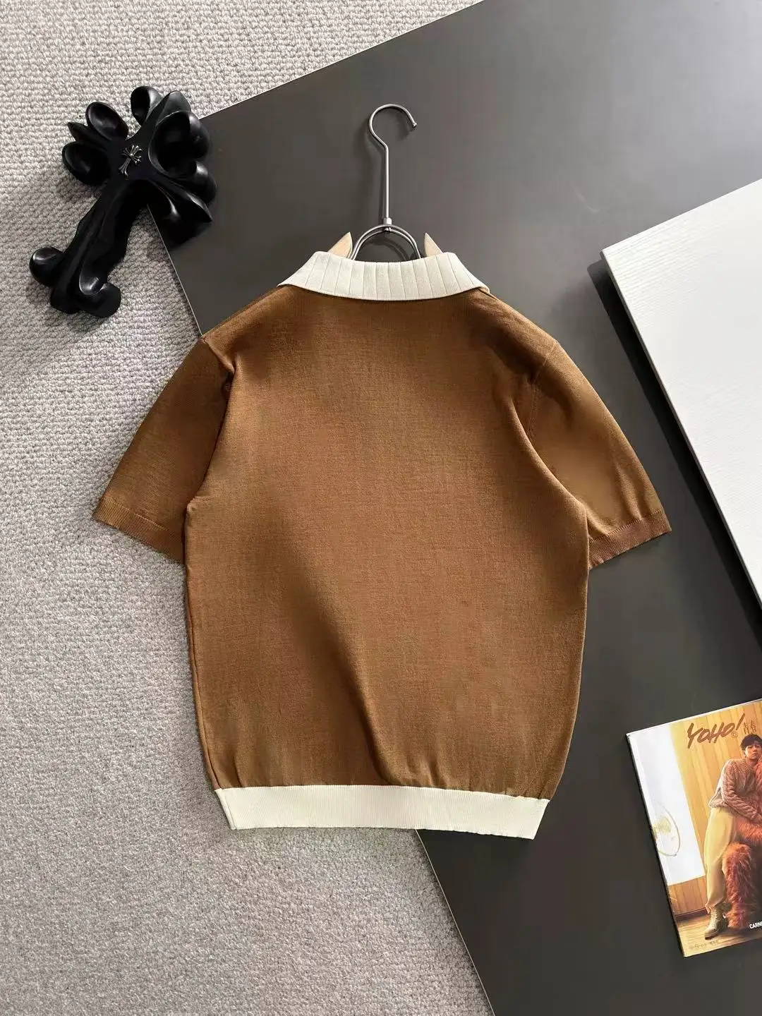 Contrast-Trim Knitted Polo Shirt D20015177 — view 9