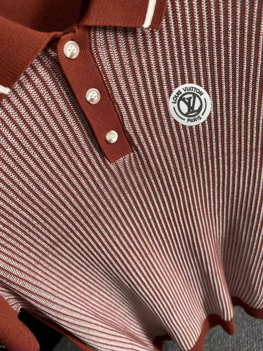 Contrast-Tipped Ribbed Knit Polo Shirt D20015256 — view 7