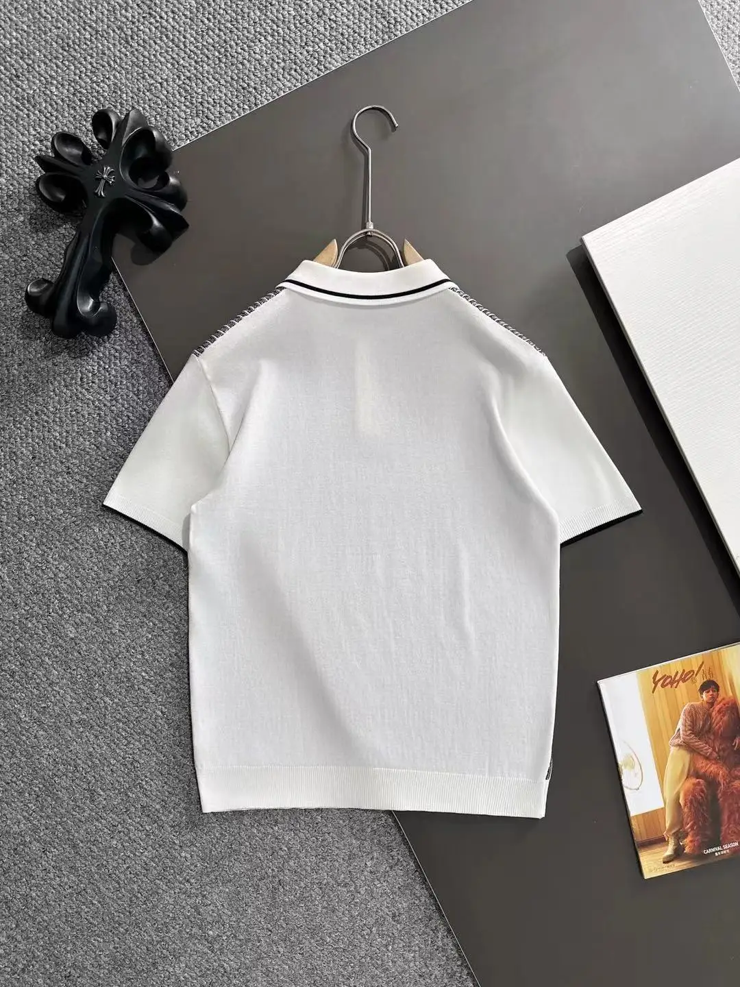 Contrast Ribbed Knit Polo Shirt D20015255 — view 9