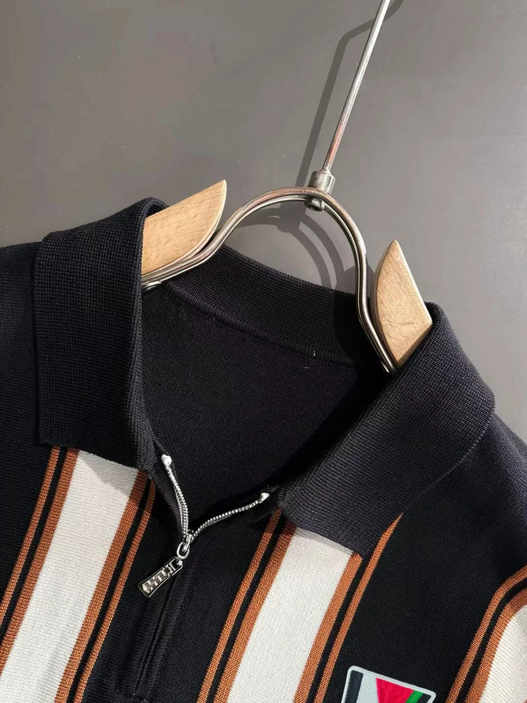 Striped Knit Half-Zip Polo Shirt D20015173 — view 3
