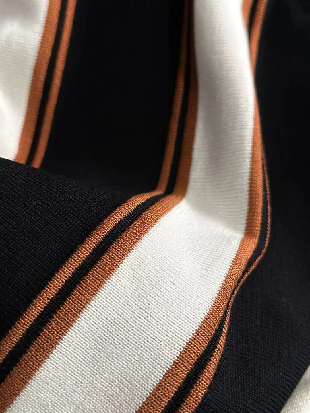 Striped Knit Half-Zip Polo Shirt D20015173 — view 4