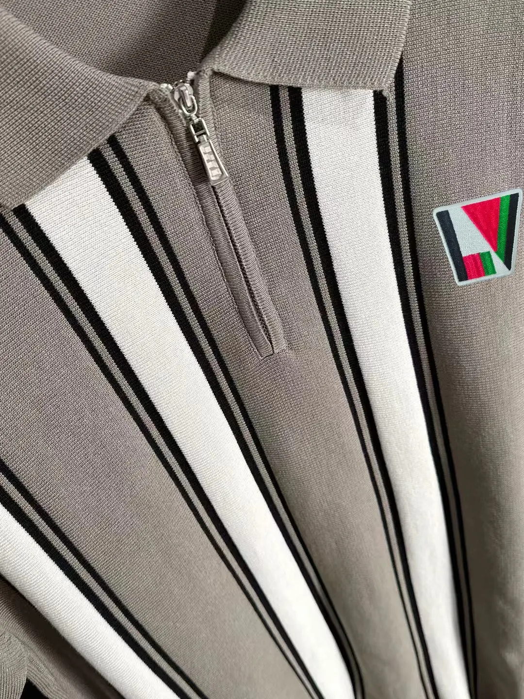 Striped Knit Half-Zip Polo Shirt D20015174 — view 7