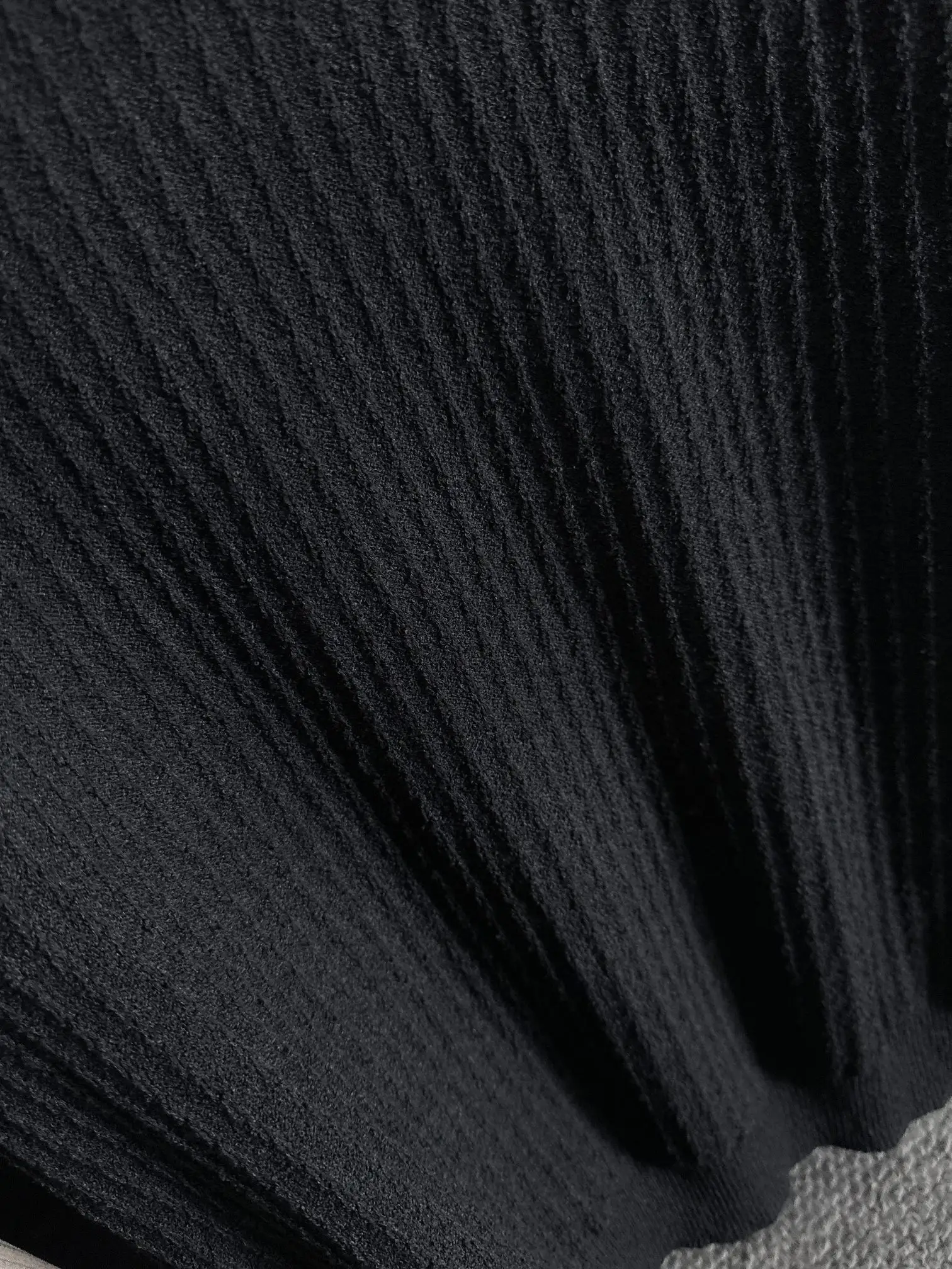 Textured Knit Short-Sleeve Polo Shirt D20015213 — view 7
