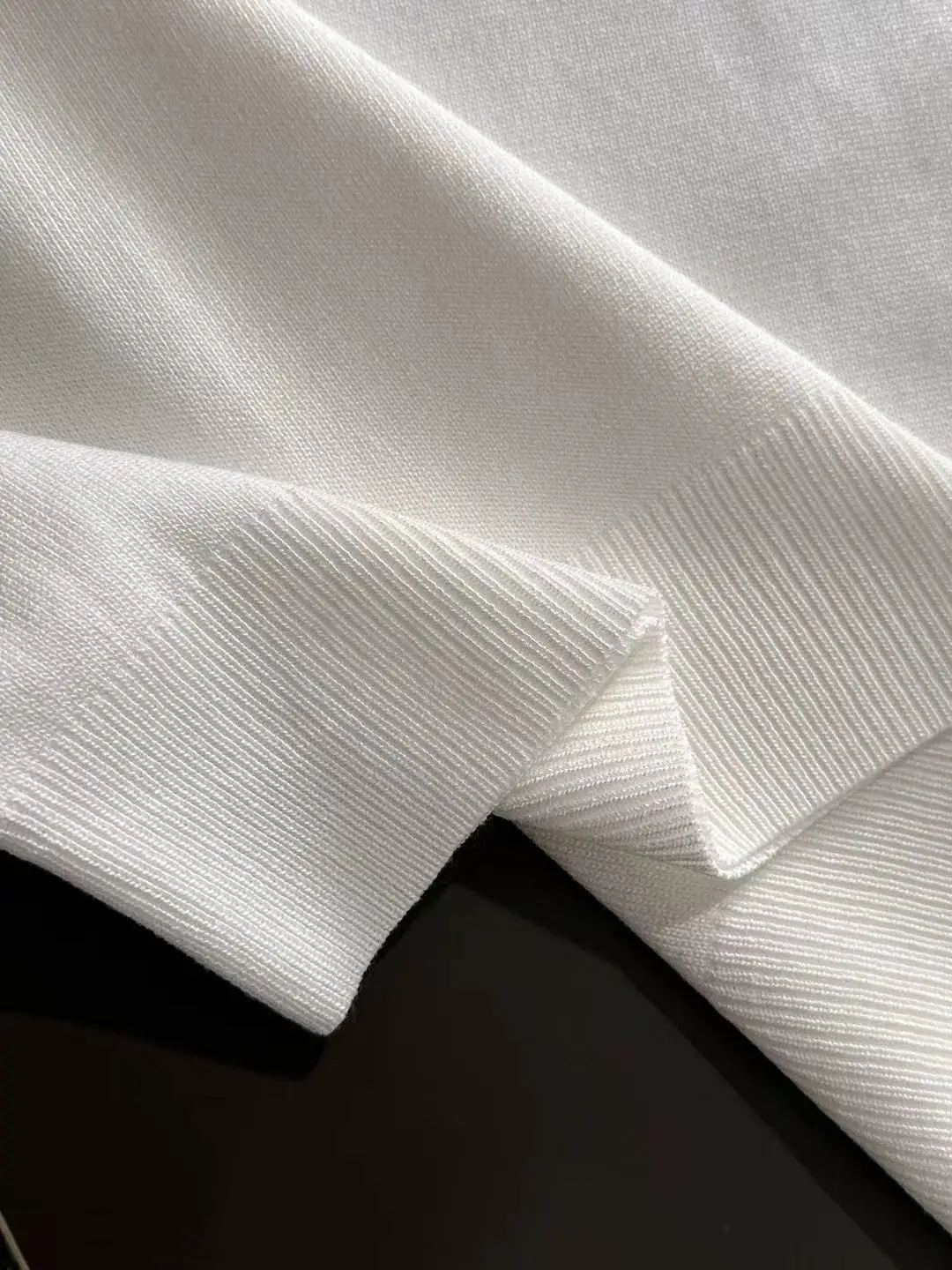 Contrast-Trim Knit Polo Shirt D21013587 — view 8