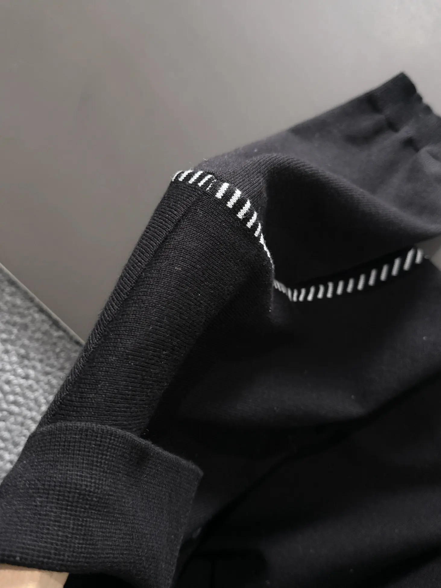 Contrast Stitch Knit Polo Shirt D21013579 — view 5