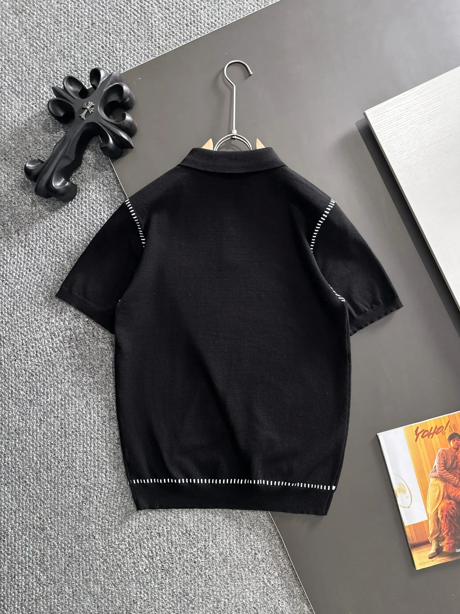 Contrast Stitch Knit Polo Shirt D21013579 — view 9