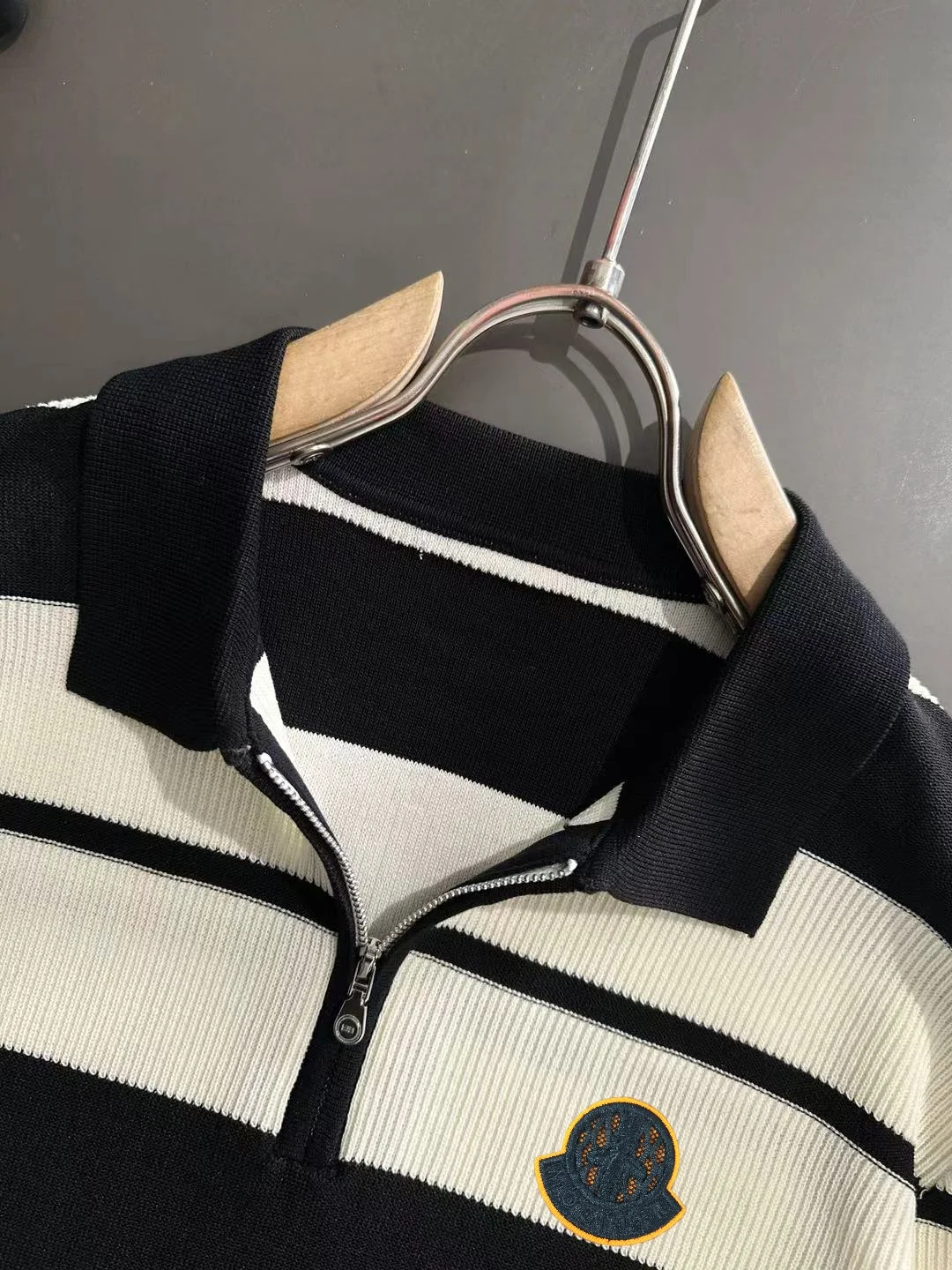 Striped Knit Half-Zip Polo Shirt D21013591 — view 3