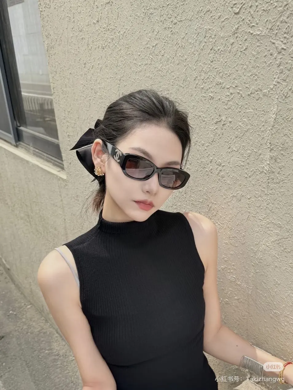 Chanel Square-Frame Sunglasses D20017802 — view 4