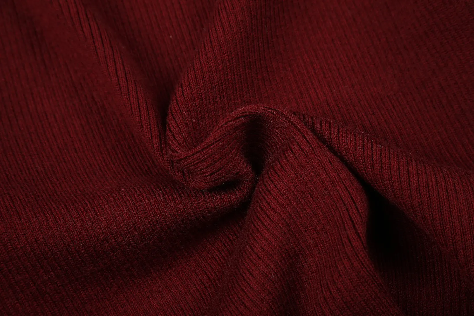 Slim-Fit Wool-Blend Polo Sweater D17022720 — view 9
