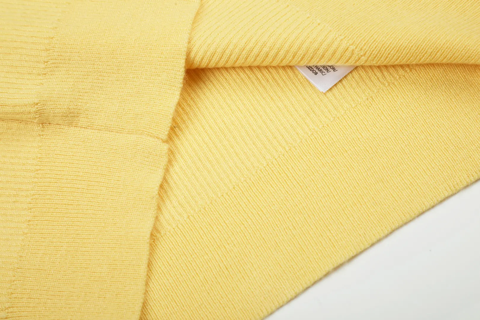 Polo Collar Wool-Blend Knit Sweater D17022963 — view 9