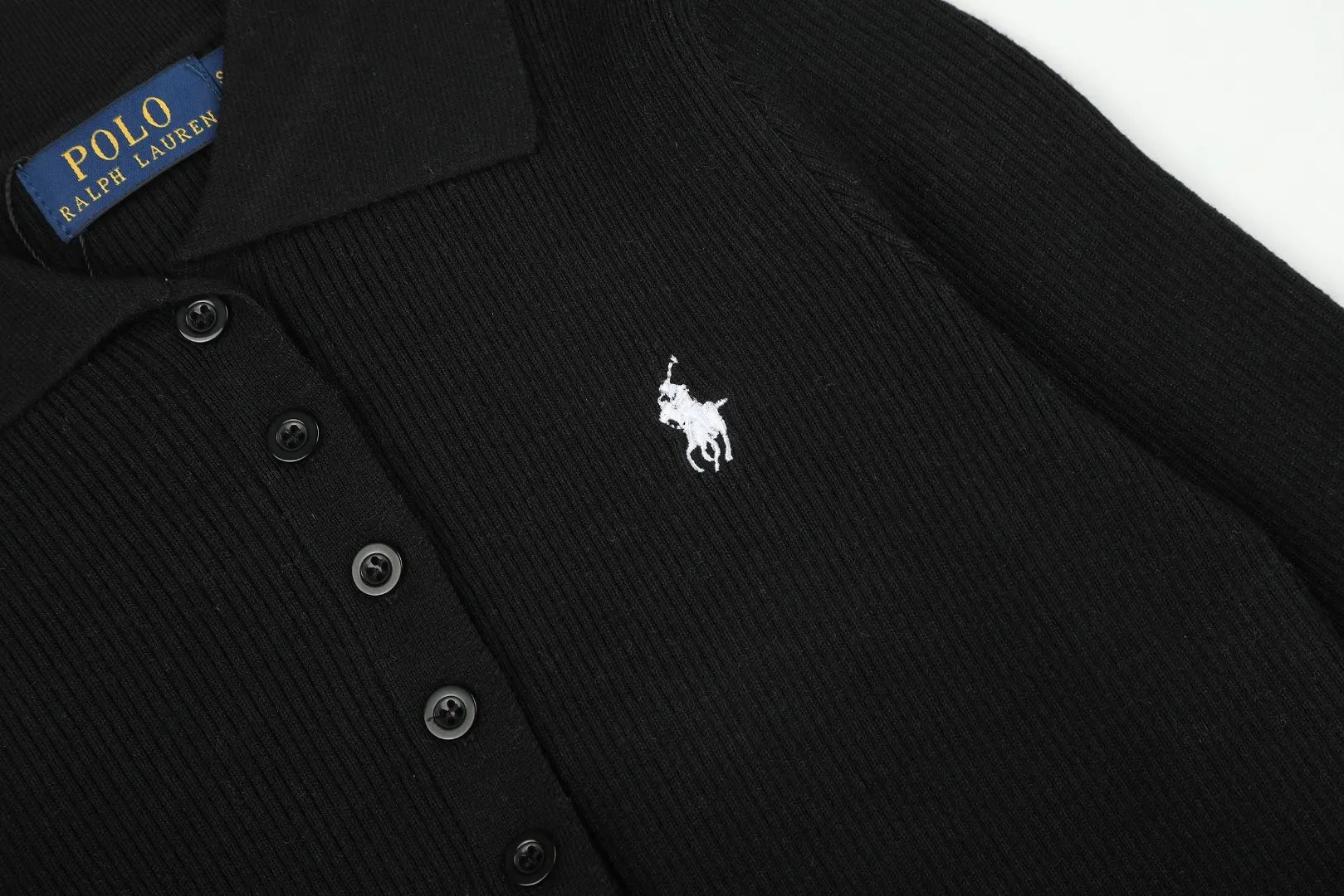 Polo Collar Wool-Blend Knit Sweater D17022960 — view 5