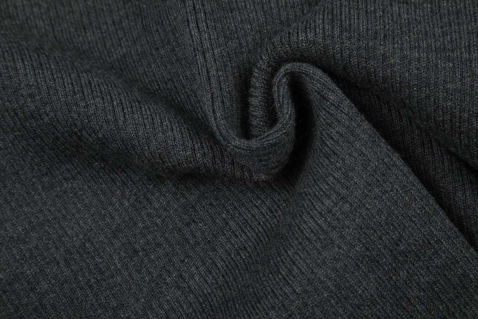 Polo Collar Wool-Blend Knit Sweater D17022721 — view 10