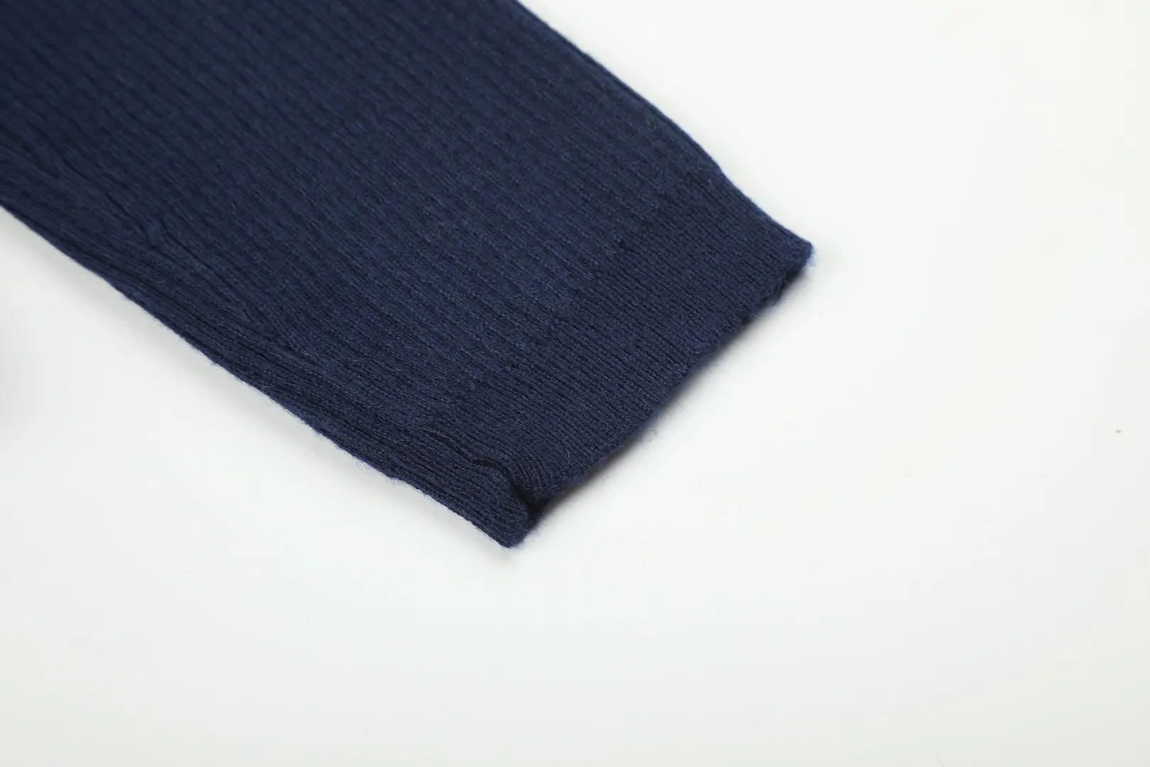 Slim-Fit Wool-Blend Polo Sweater D17022958 — view 9